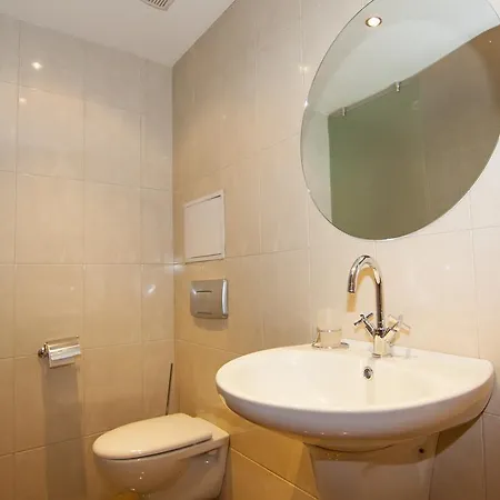 малина Pamporovo