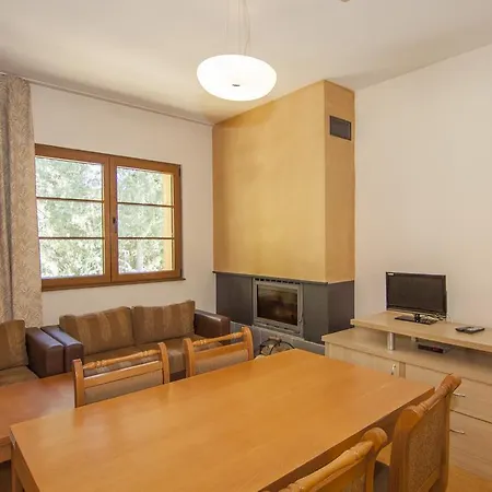 Hotel de apartamente малина 3*