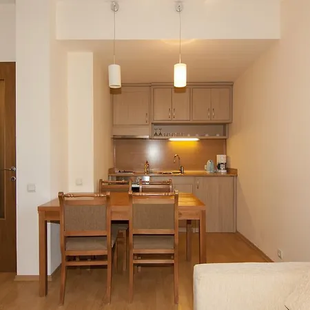 малина Hotel de apartamente 3*