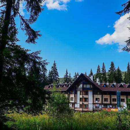 малина Hotel de apartamente 3*
