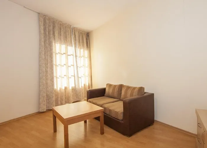 Lejlighedshotel малина 4*