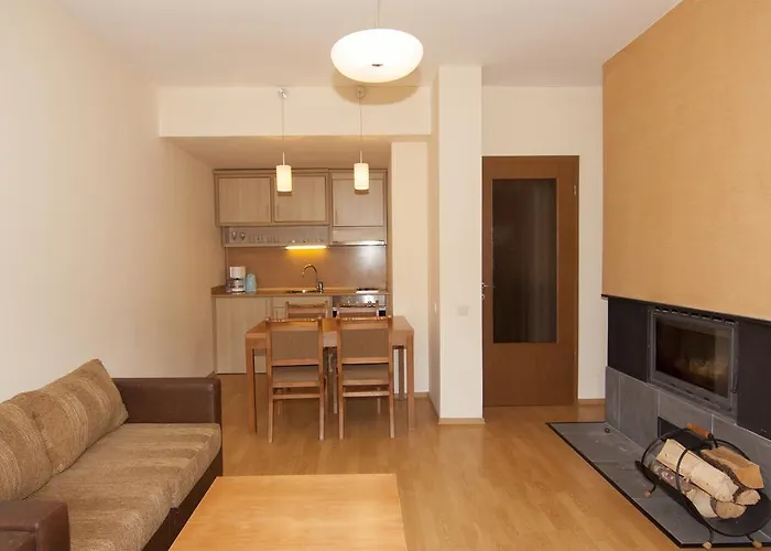 Lejlighedshotel малина 4*